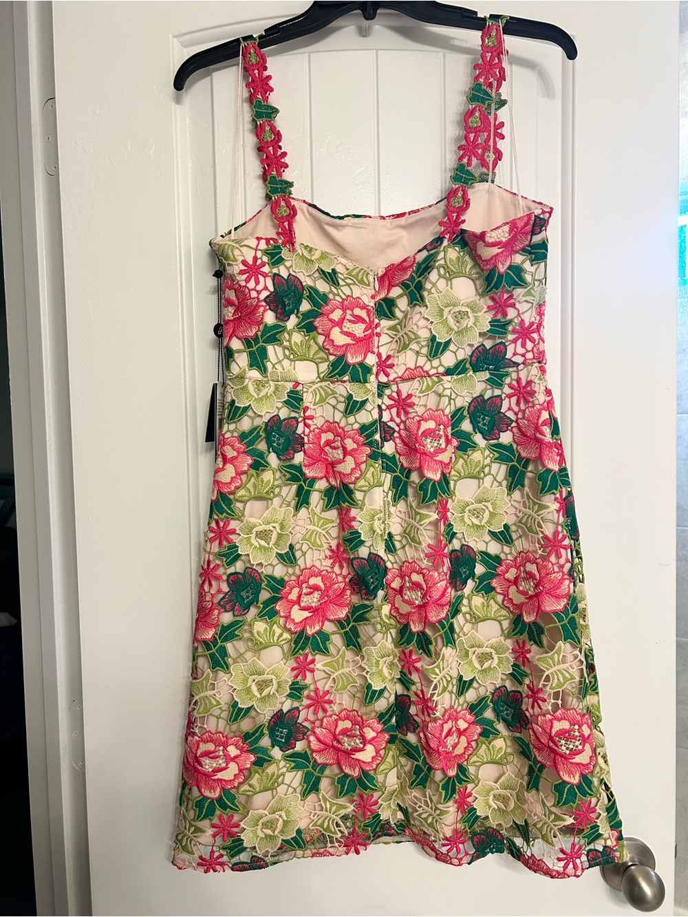 NWT Adrianna Papell Green & Pink Short Floral Embroidery Dress Women’s SZ 6